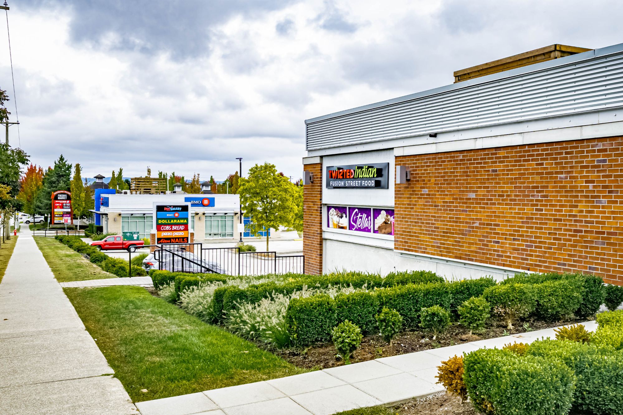 Sullivan Station Shopping Mall nearby shops