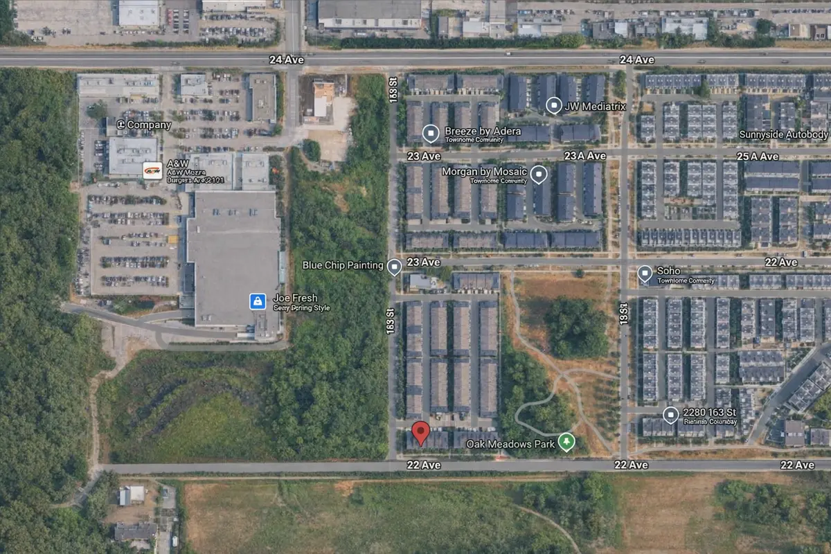 Aerial map showing Breeze Townhomes by Adera in South Surrey near 23A Avenue, close to Morgan Crossing, Soho, and Oak Meadows Park.