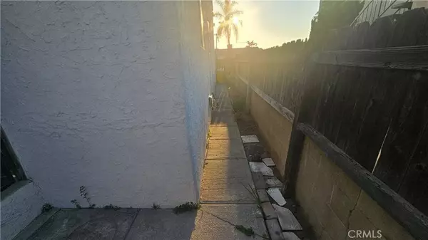 416 W Cleveland AVE, Montebello, CA 90640