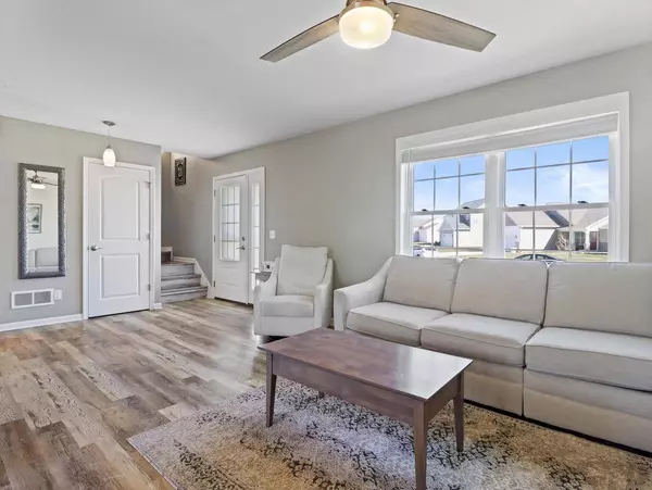 1631 Smith LANE, Delavan, WI 53115