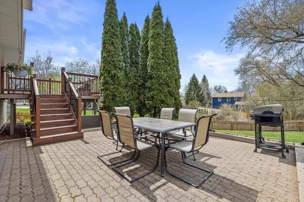 522 S Grandview BOULEVARD, Waukesha, WI 53188