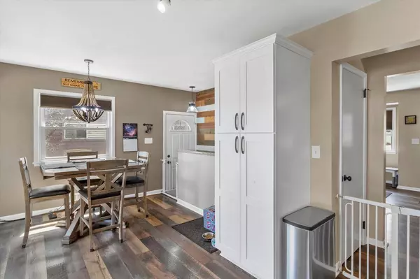 5414 S 114th STREET, Hales Corners, WI 53130