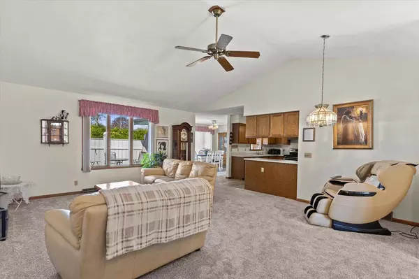 636 Westbury LANE #12, Delavan, WI 53115