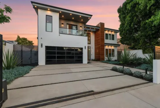 feature image of Texas real estate is moving from “boom psychology” back to “fundamentals”—and fundamentals still favor Texas, even if the market feels slower.