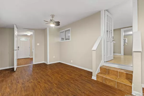 25106 Ima Ruth, San Antonio, TX 78257