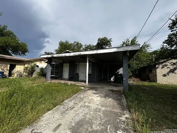 5714 Bienville, San Antonio, TX 78233