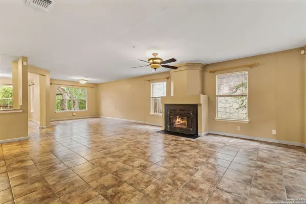 17426 Emerald Canyon, San Antonio, TX 78232