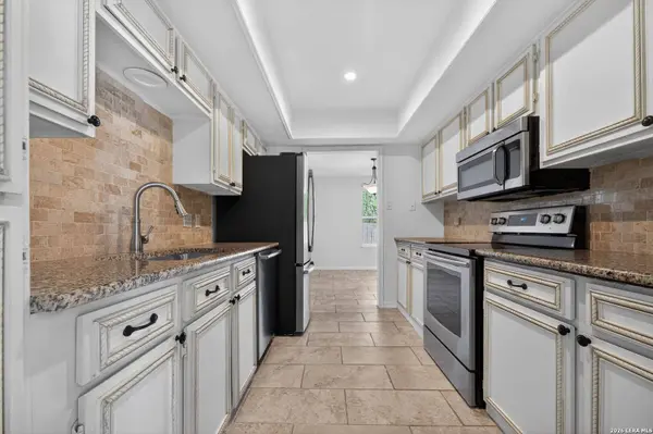 8547 Echo Creek, San Antonio, TX 78240