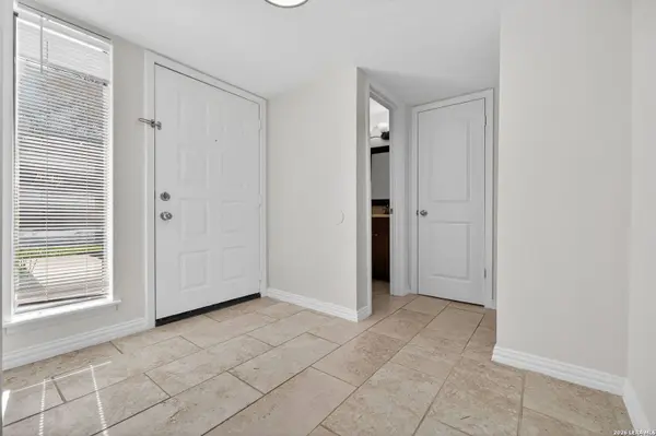 8547 Echo Creek, San Antonio, TX 78240