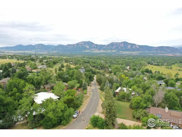 1372 Glacier Pl, Boulder, CO 80303