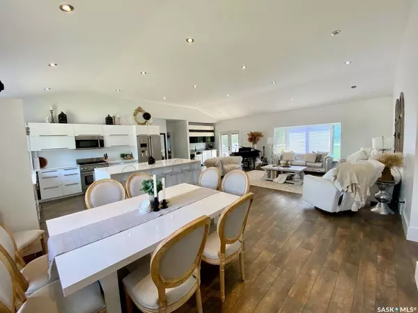 837 Prospect AVENUE, Oxbow, SK S0C 2B0