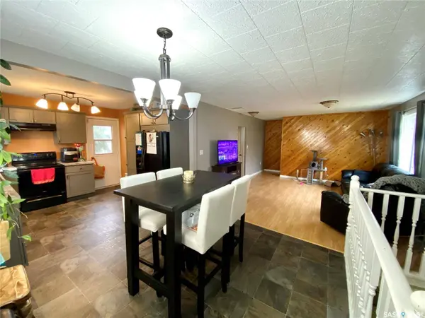 204 4th STREET E, Carnduff, SK S0C 0S0