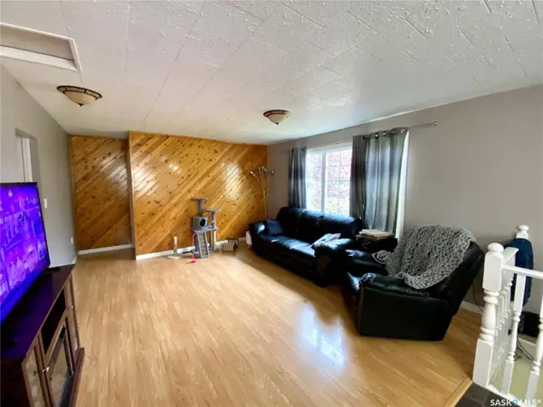 204 4th STREET E, Carnduff, SK S0C 0S0