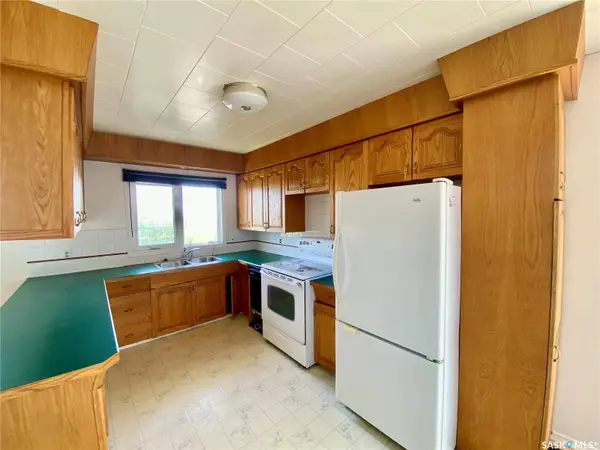 320 2 STREET E, Carnduff, SK S0C 0S0