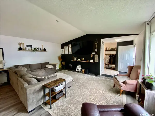 114 3 STREET E, Carnduff, SK S0C 0S0