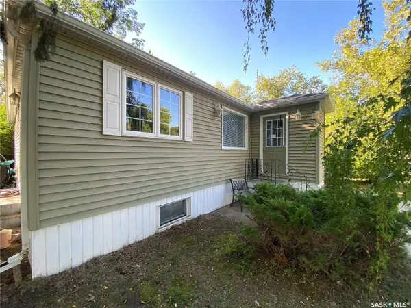 204 4th STREET E, Carnduff, SK S0C 0S0