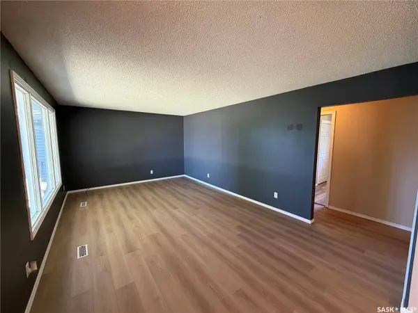 25 Souris AVENUE, Redvers, SK S0C 0A5