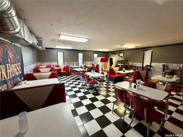 1020 Railway AVENUE, Carnduff, SK S0C 0S0