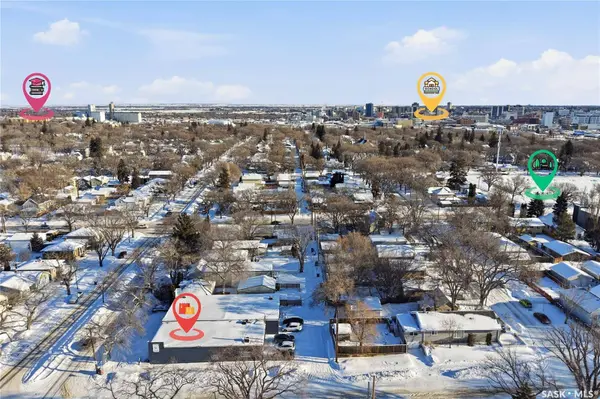 819 29th STREET W, Saskatoon, SK S7L 0N2