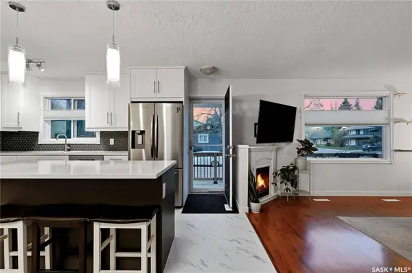 171 Coldspring CRESCENT, Saskatoon, SK S7J 3M3