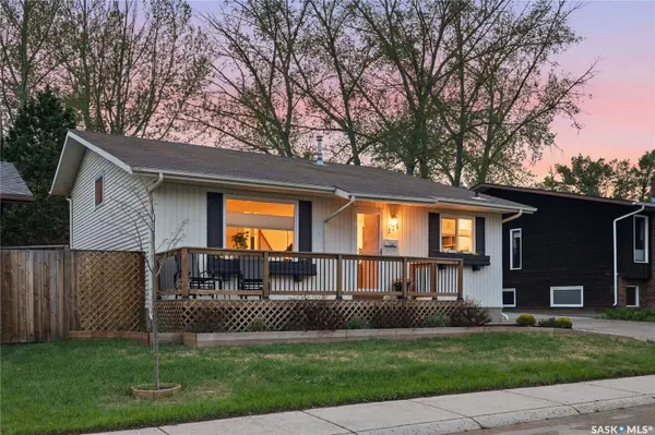 171 Coldspring CRESCENT, Saskatoon, SK S7J 3M3