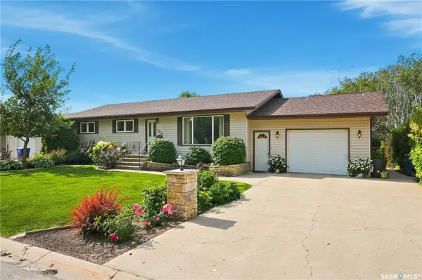 404 9th AVENUE, Rosthern, SK S0K 3R0