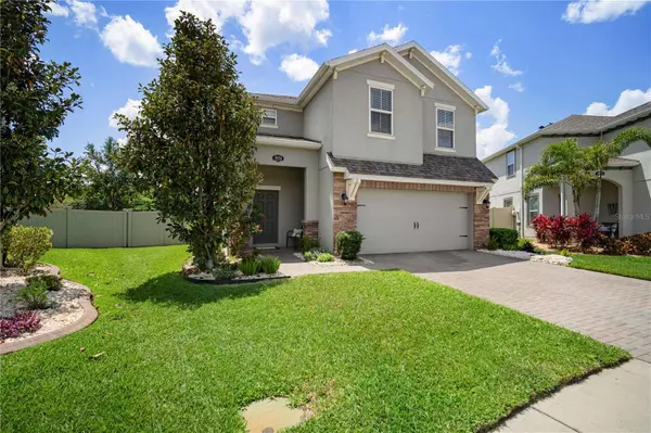 19278 ROSEATE DR, Lutz, FL 33558