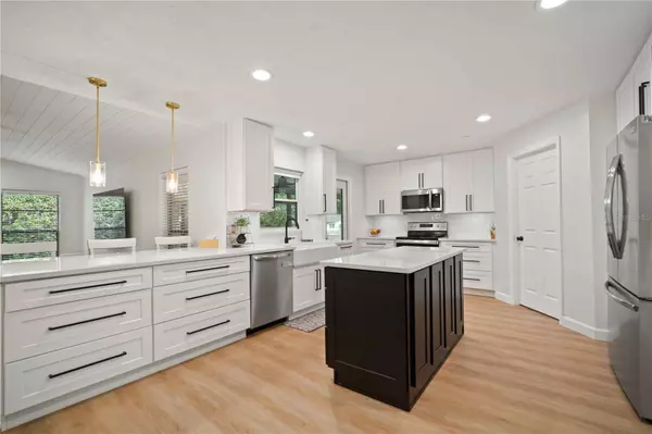 22238 RIVER ROCK DR, Land O Lakes, FL 34639