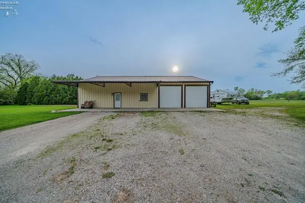 1990 County Road 62, Gibsonburg, OH 43431