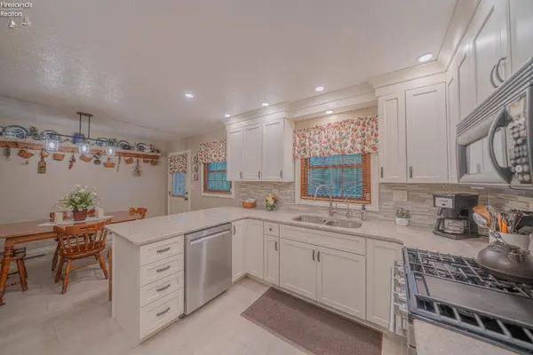 1990 County Road 62, Gibsonburg, OH 43431