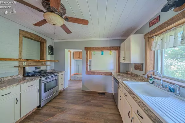 402 Morrison ST, Fremont, OH 43420