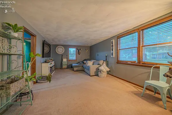 1420 Center ST, Fremont, OH 43420