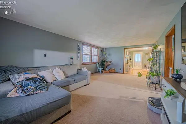 1420 Center ST, Fremont, OH 43420