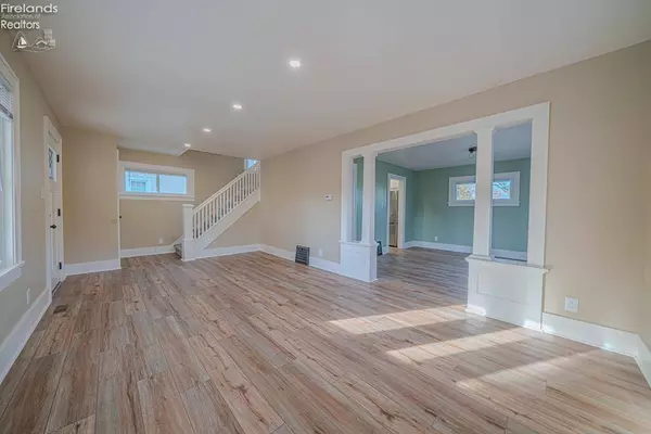 112 S Prospect ST, Fremont, OH 43420