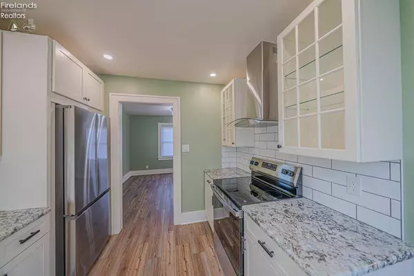 112 S Prospect ST, Fremont, OH 43420