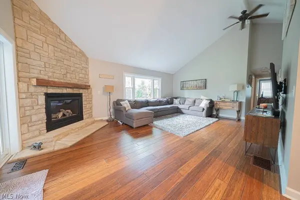 12211 Jeffries RD, Milan, OH 44846