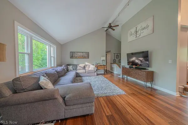12211 Jeffries RD, Milan, OH 44846
