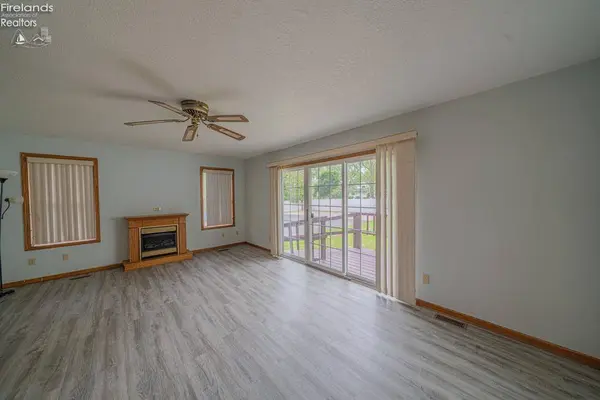 124 Walter ST, Bellevue, OH 44811