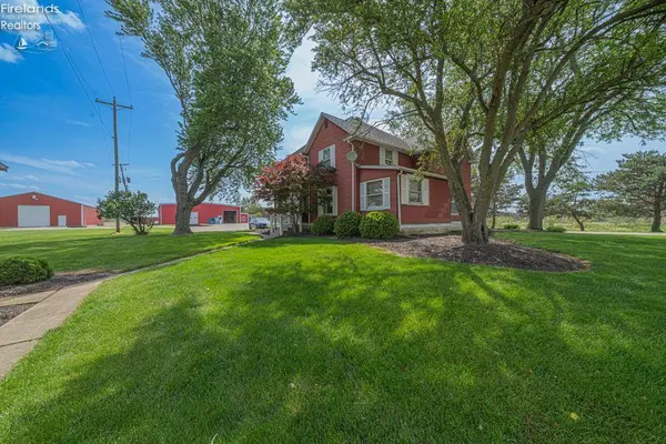 325 Stahl RD, Fremont, OH 43420