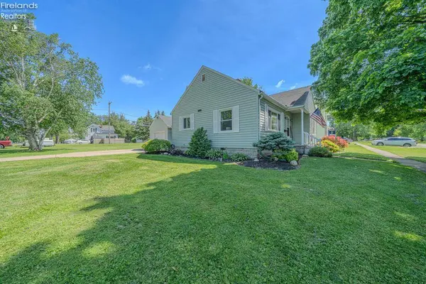 541 Fourth ST, Fremont, OH 43420