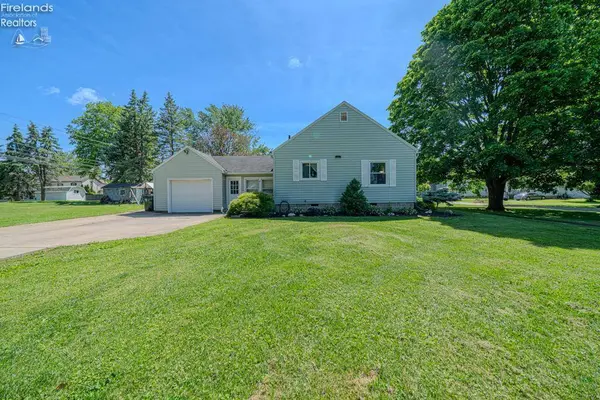 541 Fourth ST, Fremont, OH 43420