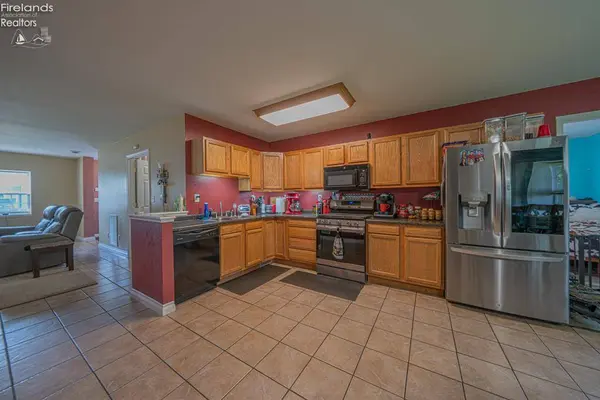 18 Fruen ST, Norwalk, OH 44857