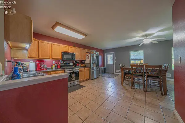 18 Fruen ST, Norwalk, OH 44857