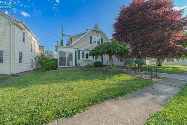 1105 Miller, Fremont, OH 43420