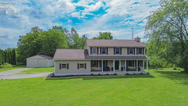 205 County Road 108, Fremont, OH 43420