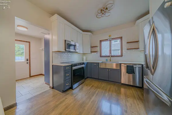 124 Attwood TER, Bellevue, OH 44811