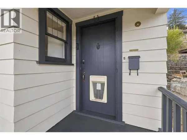 275 SEYMOUR  W Street, Kamloops, BC V2C2E7