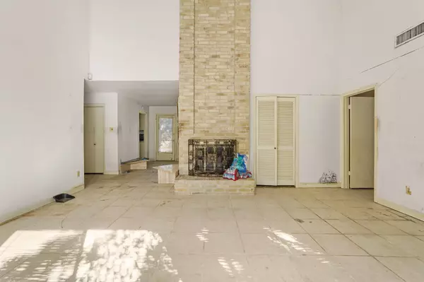 2911 Ashford Trail, Houston, TX 77082