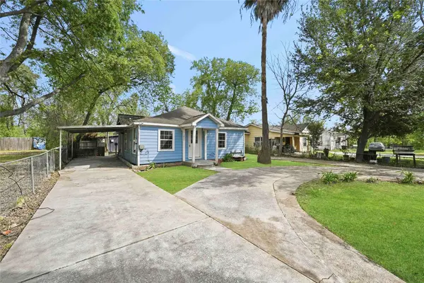 5513 Makeig Street, Houston, TX 77026