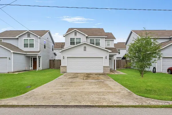 7432 Emma Lou St, Houston, TX 77088